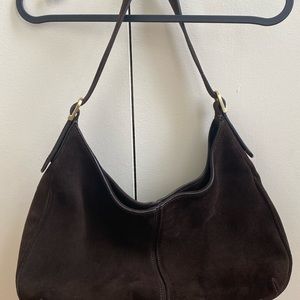 I am selling this beautiful handbag from Rouje, barely used, excellent condition